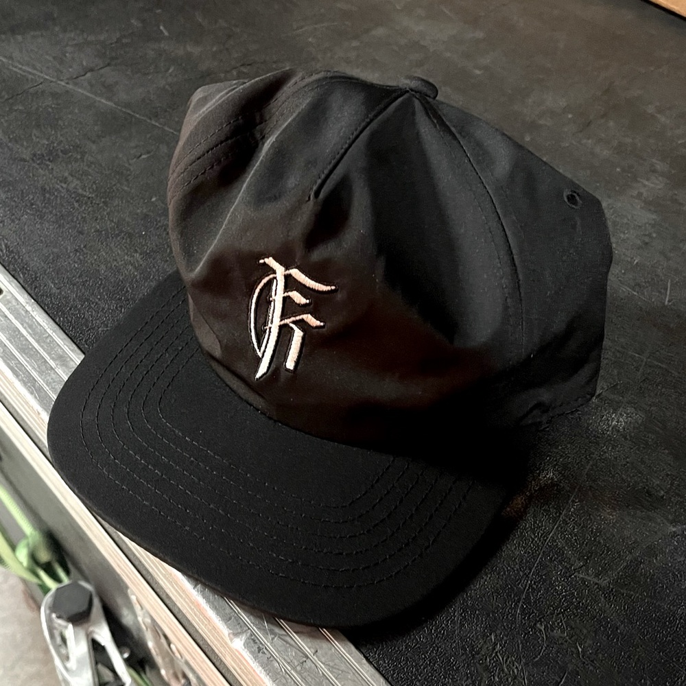FIT FOR A KING Embroidered SnapBack Hat